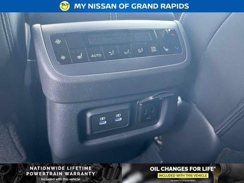 New 2026 Nissan Pathfinder Platinum AWD/4WD image 22