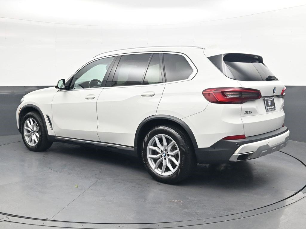 Used 2019 BMW X5 xDrive40i w/ Convenience Package AWD/4WD image 6