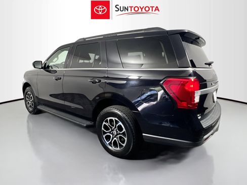 Used 2024 Ford Expedition XLT AWD/4WD image 6