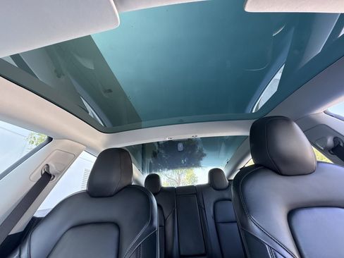 Used 2019 Tesla Model 3 Long Range AWD/4WD image 24