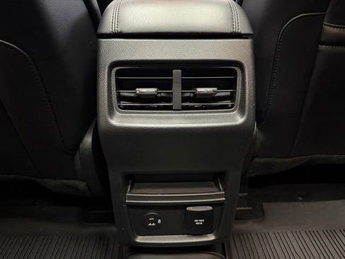 Used 2022 Ford Edge SEL w/ Convenience Package image 38