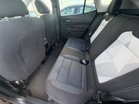 Used 2026 Chevrolet Trax LS FWD image 19