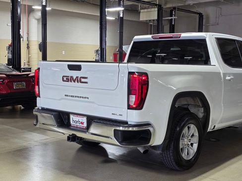 Used 2024 GMC Sierra 1500 SLE RWD image 11
