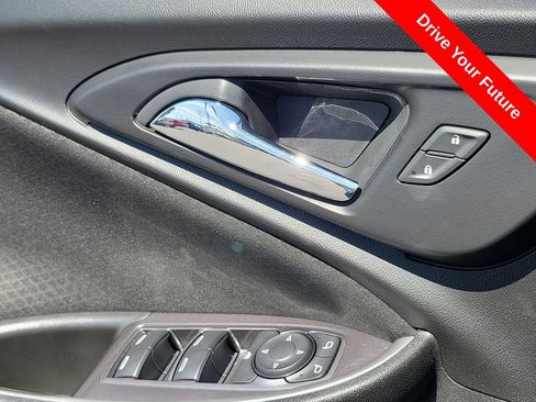 Used 2018 Chevrolet Malibu LS FWD image 17