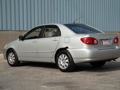 Used 2003 Toyota Corolla CE FWD image 15