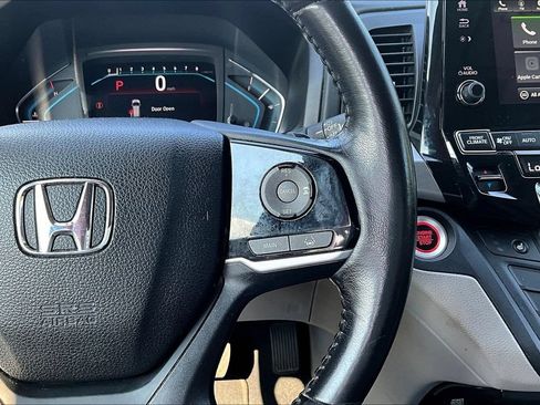 Used 2018 Honda Odyssey EX-L image 12