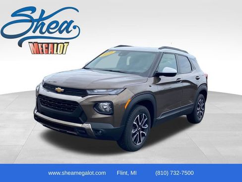 Certified 2021 Chevrolet TrailBlazer ACTIV w/ Technology Package AWD/4WD image 1