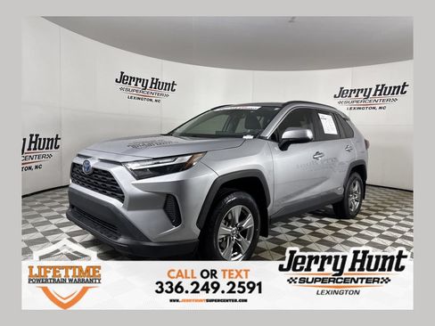 Used 2024 Toyota RAV4 XLE w/ Convenience Package AWD/4WD image 1