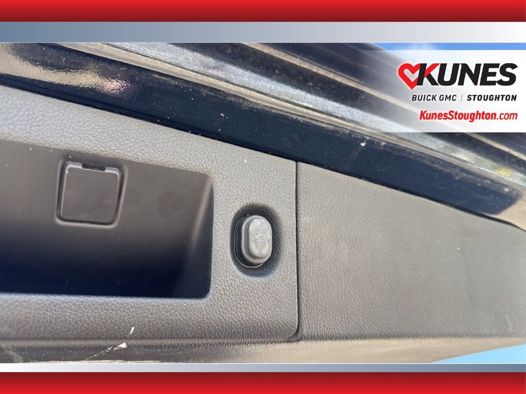 Used 2015 Chevrolet Tahoe LTZ AWD/4WD image 20