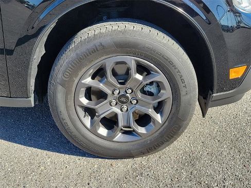 Certified 2022 Ford Maverick XLT image 7