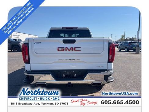 Used 2022 GMC Sierra 1500 SLT w/ SLT Premium Plus Package AWD/4WD image 11