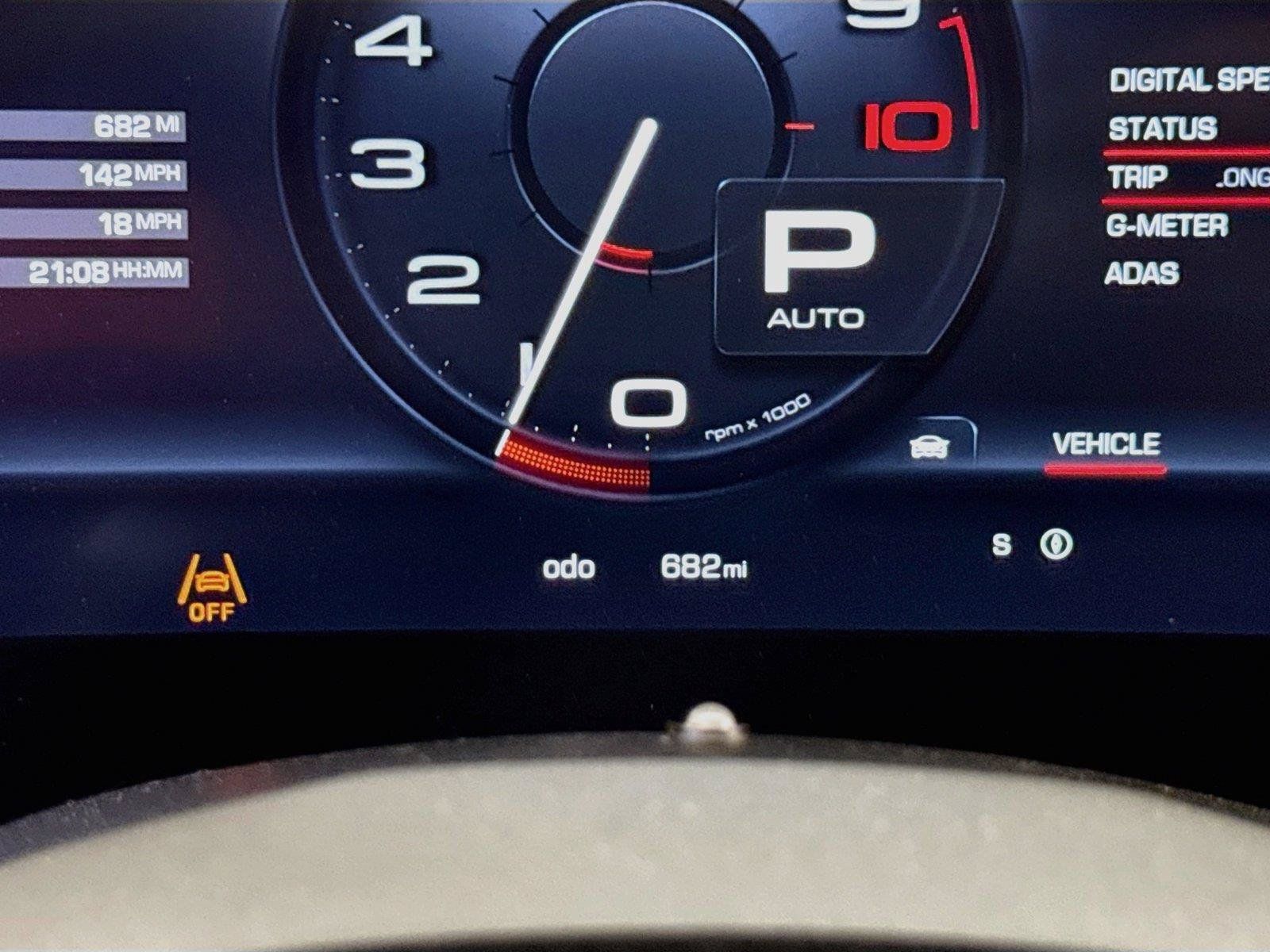 Used 2025 Ferrari 12Cilindri RWD image 17