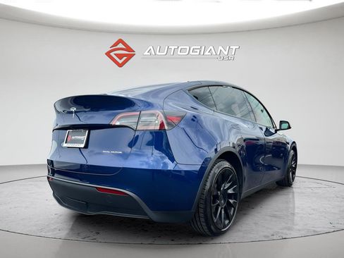 Used 2023 Tesla Model Y Long Range AWD/4WD image 7