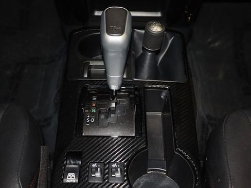 Used 2022 Toyota 4Runner TRD Off-Road Premium image 32