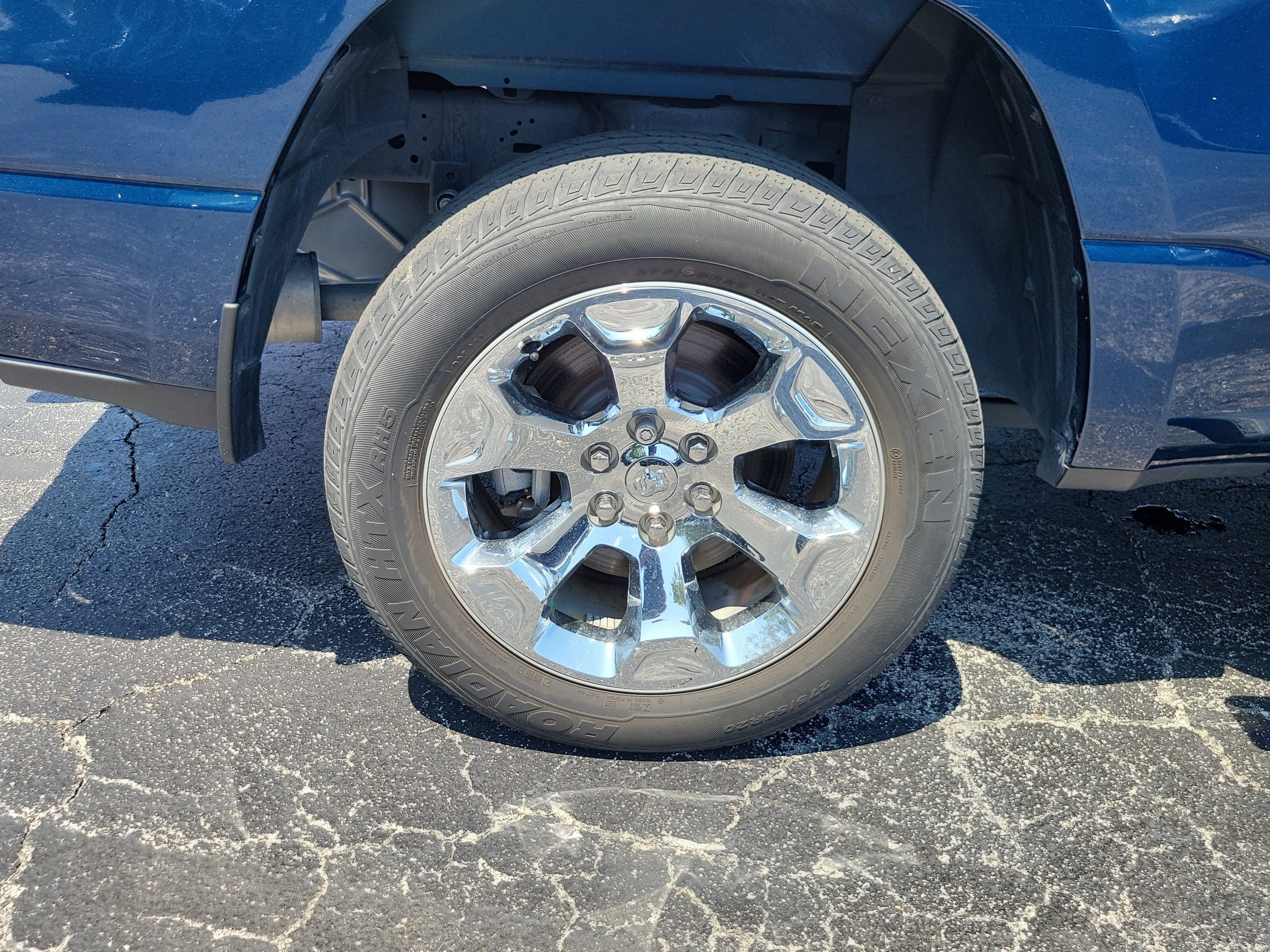 Used 2023 RAM 1500 Big Horn AWD/4WD image 7