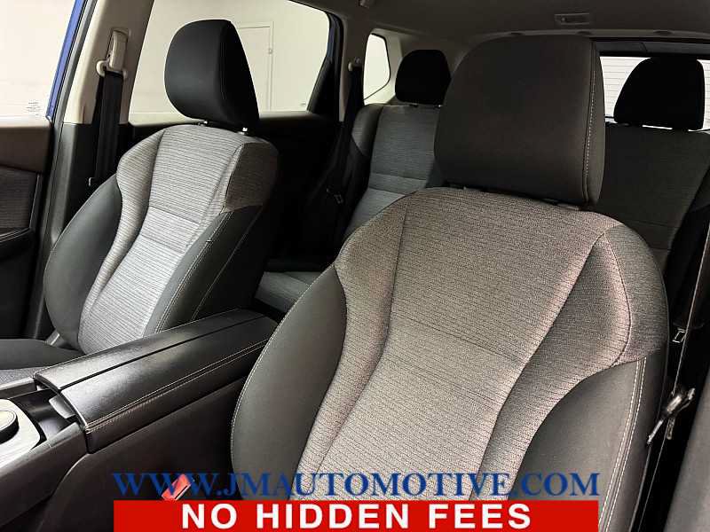 Used 2022 Nissan Rogue SV AWD/4WD image 13
