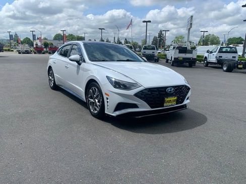 Used 2021 Hyundai Sonata SEL w/ Convenience Package FWD image 7