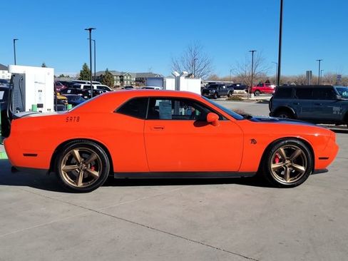 Used 2008 Dodge Challenger SRT8 image 2