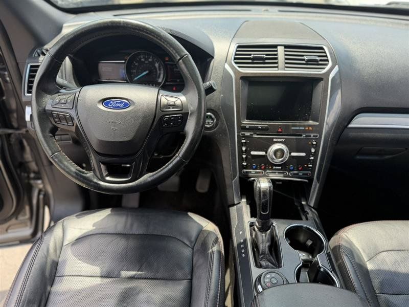 Used 2017 Ford Explorer Sport w/ Equipment Group 401A AWD/4WD image 27