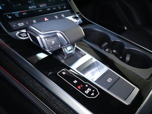 Used 2022 Audi Q7 3.0T Premium Plus w/ Premium Plus Package image 44