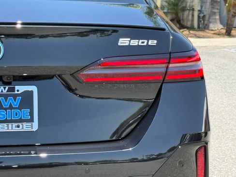 New 2027 BMW 550e xDrive AWD/4WD image 14