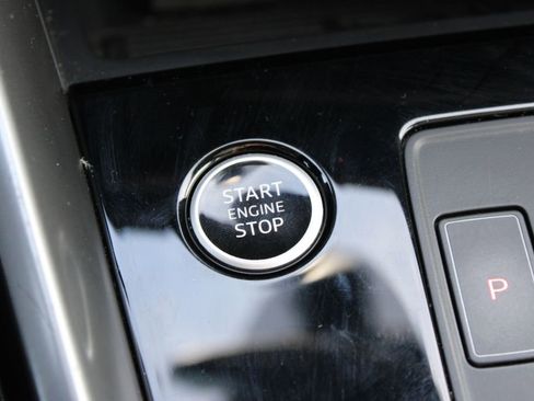 Used 2024 Audi A3 2.0T Premium image 28