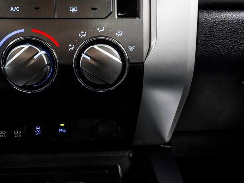 Used 2021 Toyota Tundra SR5 w/ Trail Edition image 22