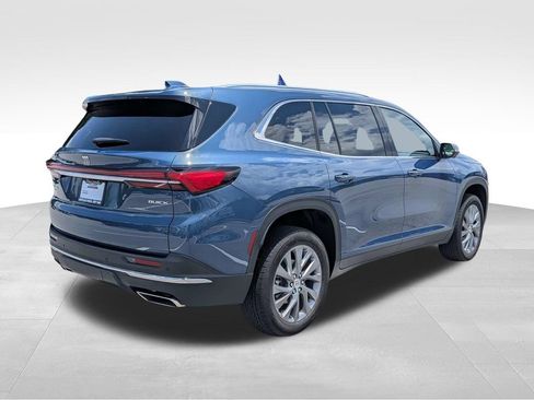 Used 2025 Buick Enclave Preferred w/ Power Package FWD image 4