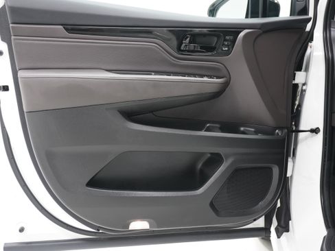 Used 2020 Honda Odyssey Elite image 18