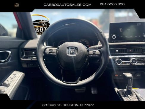 Used 2025 Honda Civic Sport image 10