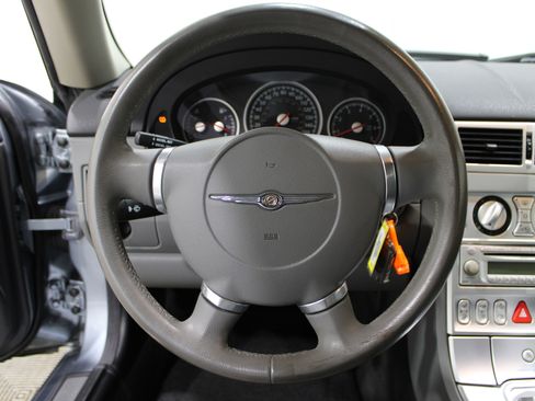 Used 2005 Chrysler Crossfire Limited image 9