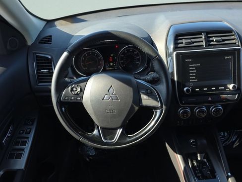 Used 2024 Mitsubishi Outlander Sport ES AWD/4WD image 12