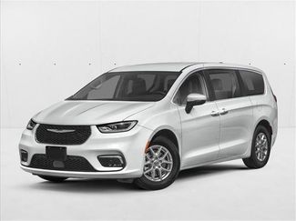 Used 2024 Chrysler Pacifica Touring-L FWD video 1