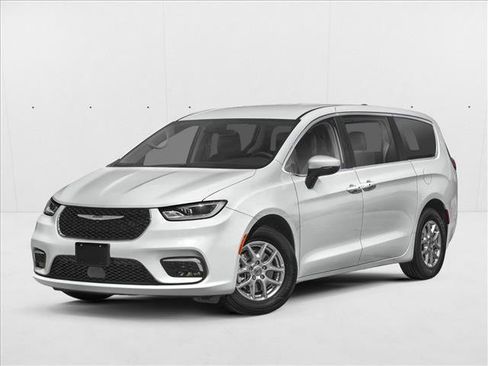 Used 2024 Chrysler Pacifica Touring-L FWD image 1