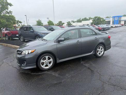 Used 2012 Toyota Corolla S FWD image 9