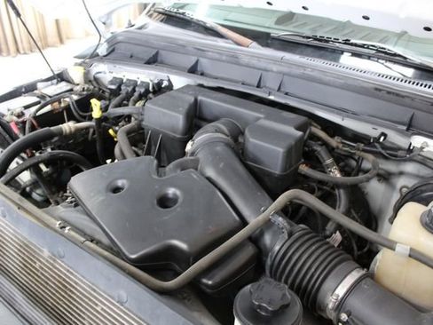 Used 2011 Ford F250 XL image 24