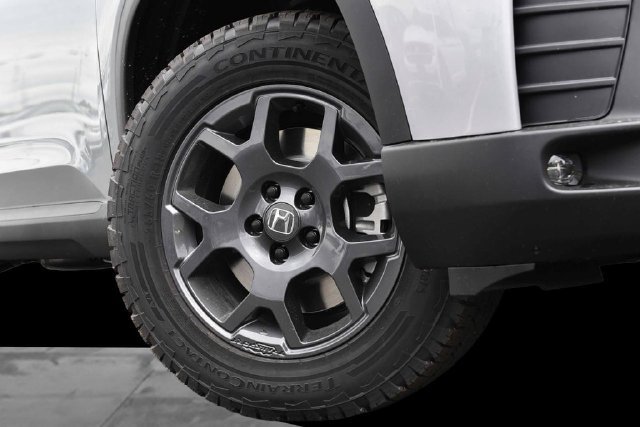 New 2026 Honda Pilot TrailSport image 3