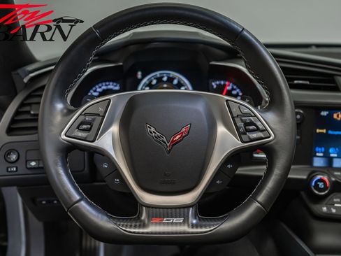 Used 2016 Chevrolet Corvette Z06 w/ 3LZ Preferred Equipment Group image 39