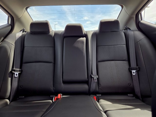 Used 2024 Nissan Altima 2.5 SR w/ SR Premium Package FWD image 11