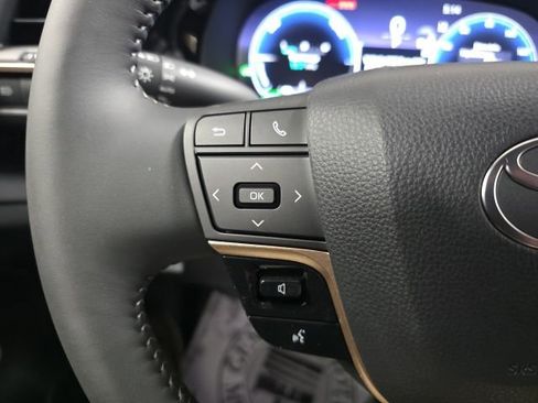 New 2026 Toyota Crown XLE image 30