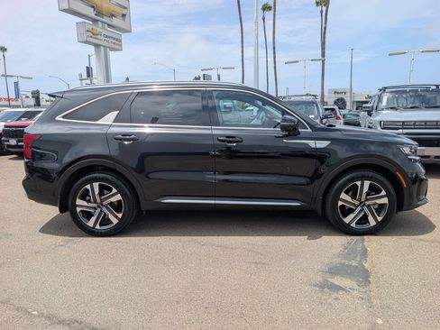 Used 2023 Kia Sorento EX AWD/4WD image 7