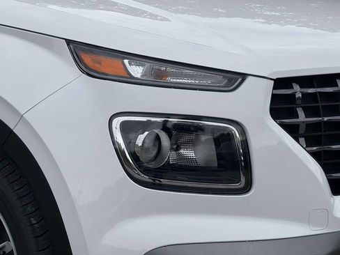 New 2026 Hyundai Venue SEL FWD image 7