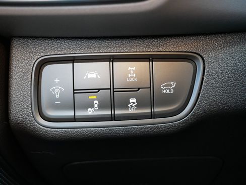 Used 2019 Hyundai Santa Fe AWD image 26