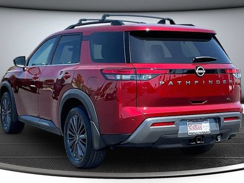 New 2026 Nissan Pathfinder SL FWD image 3