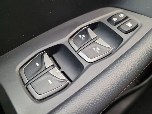 Used 2017 Hyundai Santa Fe SE w/ SE Premium Package 02 image 27