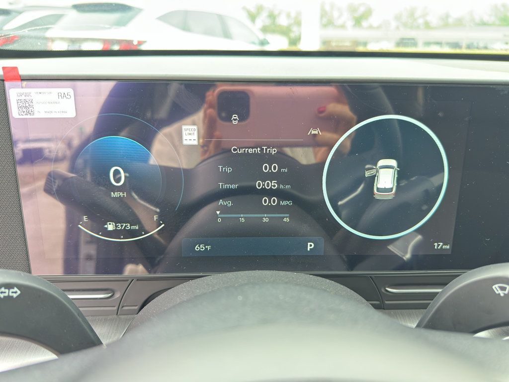 Used 2025 Hyundai Kona SEL FWD image 17