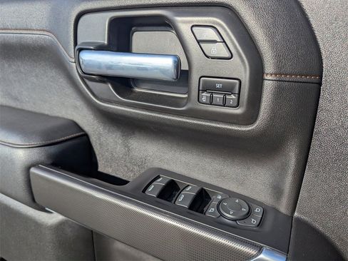 Used 2021 GMC Sierra 1500 AT4 image 18