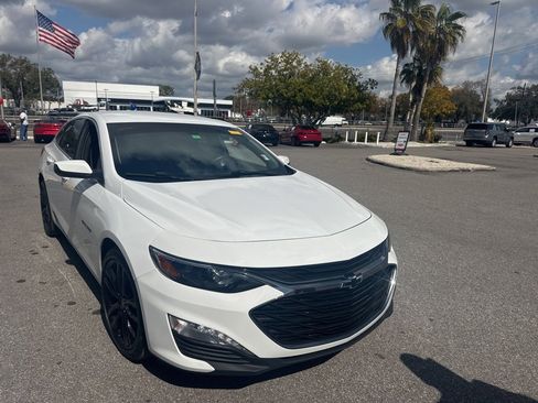 Certified 2021 Chevrolet Malibu LT w/ Sport Edition image 1
