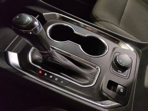 Used 2020 Chevrolet Traverse LS image 26