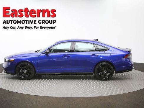 Used 2025 Honda Accord Sport image 61